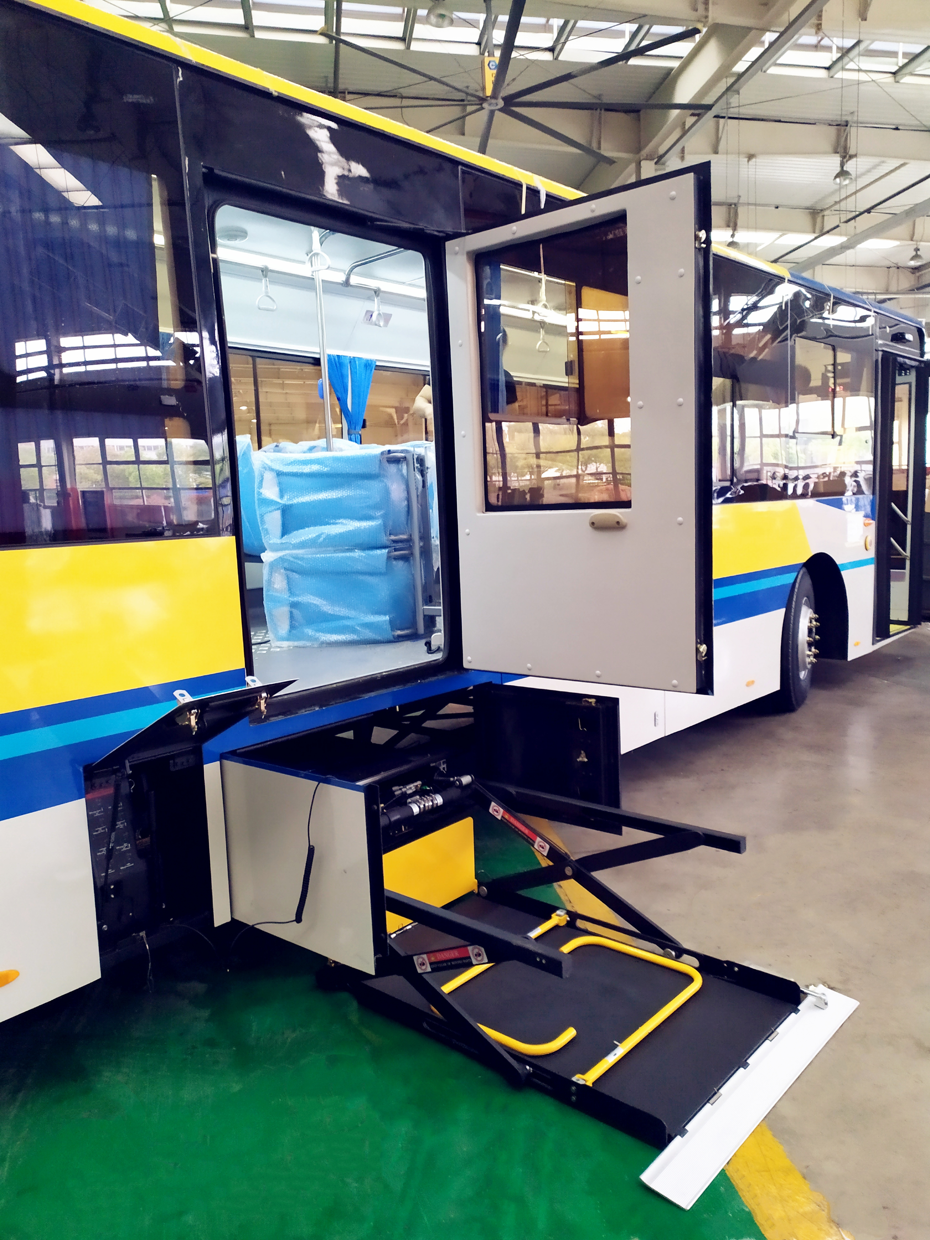 Bus Wheelchair Lift Systems: What You Need to Know
